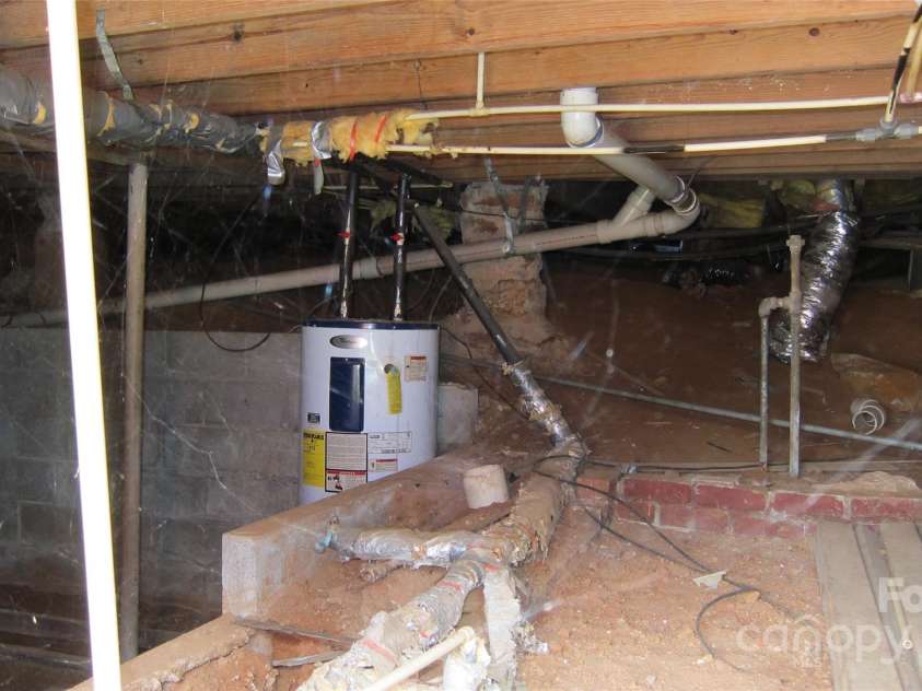 127 Hill Street, Mooresboro, NC 28114.  MLS# CAR4286211, YatesRealty ID 1737. 