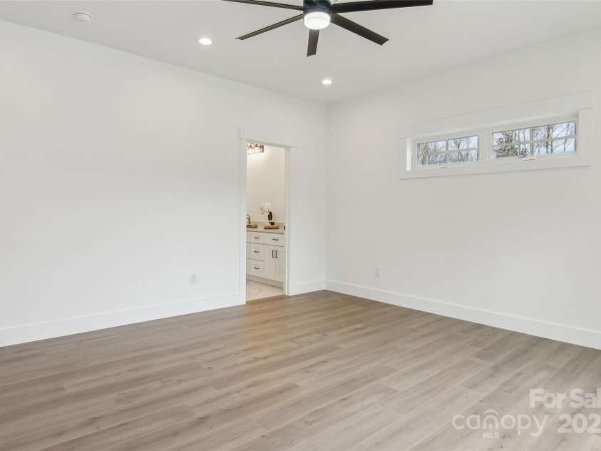 201 Plato Place, Etowah, NC 28729.  MLS# CAR4152788, YatesRealty ID 1737. 