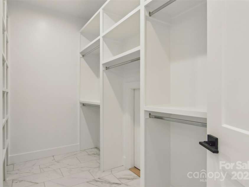 201 Plato Place, Etowah, NC 28729.  MLS# CAR4152788, YatesRealty ID 1737. 