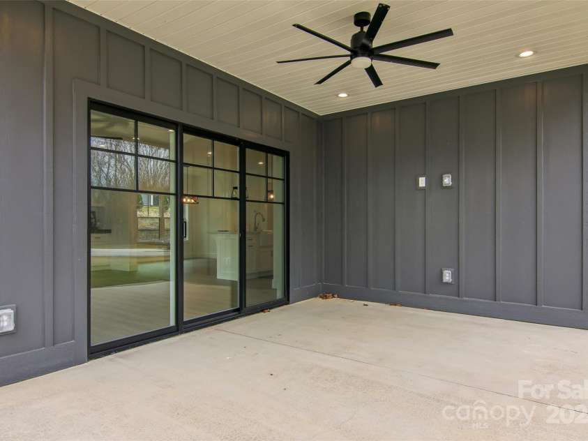 201 Plato Place, Etowah, NC 28729.  MLS# CAR4152788, YatesRealty ID 1737. 