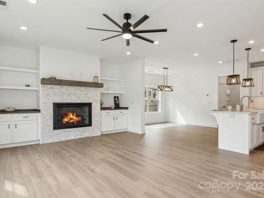 201 Plato Place, Etowah, NC 28729.  MLS# CAR4152788, YatesRealty ID 1737. 