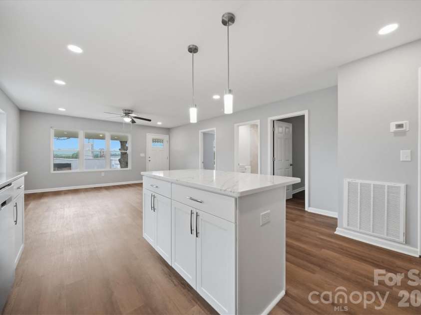 343 Shasta Lane, Lenoir, NC 28645.  MLS# CAR4405922, YatesRealty ID 1737. 