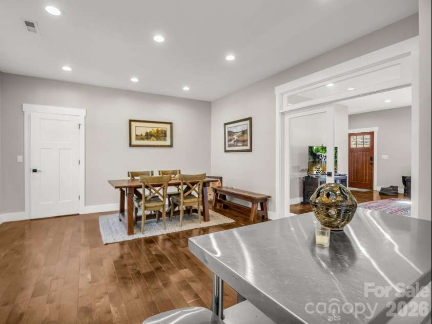 3 Staffordshire Drive, Black Mountain, NC 28711.  MLS# CAR4356015, YatesRealty ID 17370. 