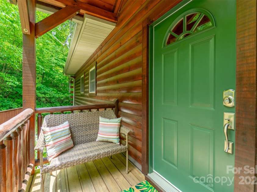 938 Trickle Creek Road, Waynesville, NC 28785.  MLS# CAR4267173, YatesRealty ID 17370. 