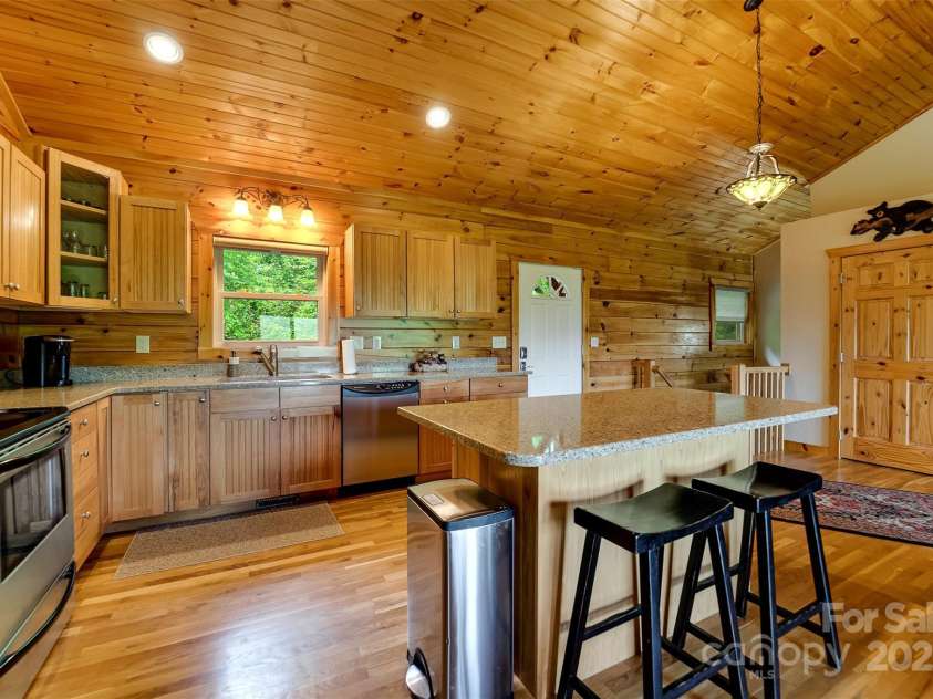 938 Trickle Creek Road, Waynesville, NC 28785.  MLS# CAR4267173, YatesRealty ID 17370. 