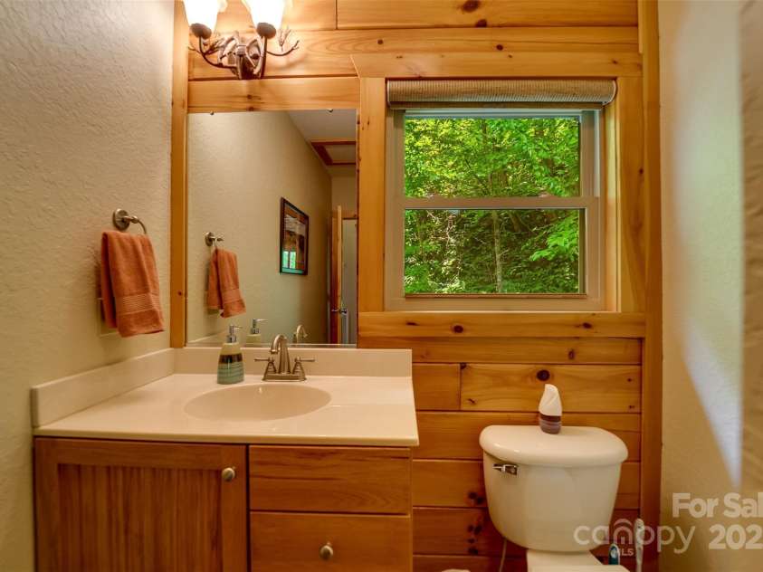 938 Trickle Creek Road, Waynesville, NC 28785.  MLS# CAR4267173, YatesRealty ID 17370. 