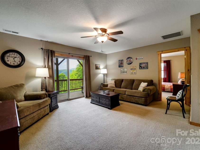 938 Trickle Creek Road, Waynesville, NC 28785.  MLS# CAR4267173, YatesRealty ID 17370. 