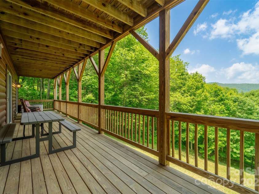 938 Trickle Creek Road, Waynesville, NC 28785.  MLS# CAR4267173, YatesRealty ID 17370. 