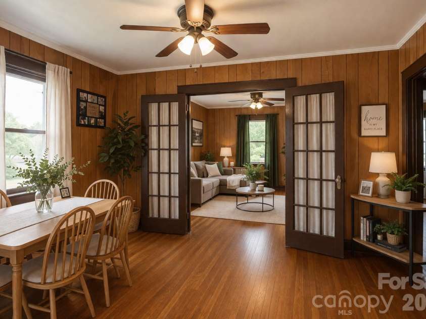 400 Summit Avenue, Spruce Pine, NC 28777.  MLS# CAR4357256, YatesRealty ID 17371. Virtually staged image
