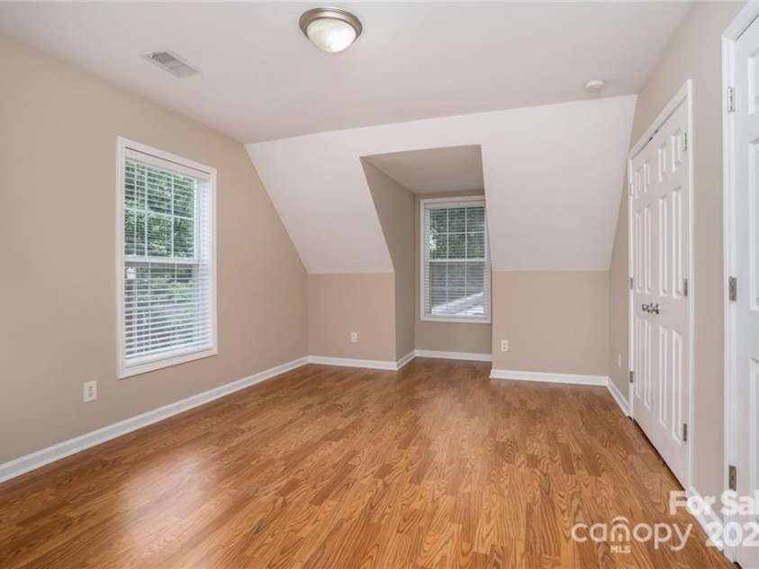 5111 Clearwater Road, Charlotte, NC 28217.  MLS# CAR4264718, YatesRealty ID 17372. 