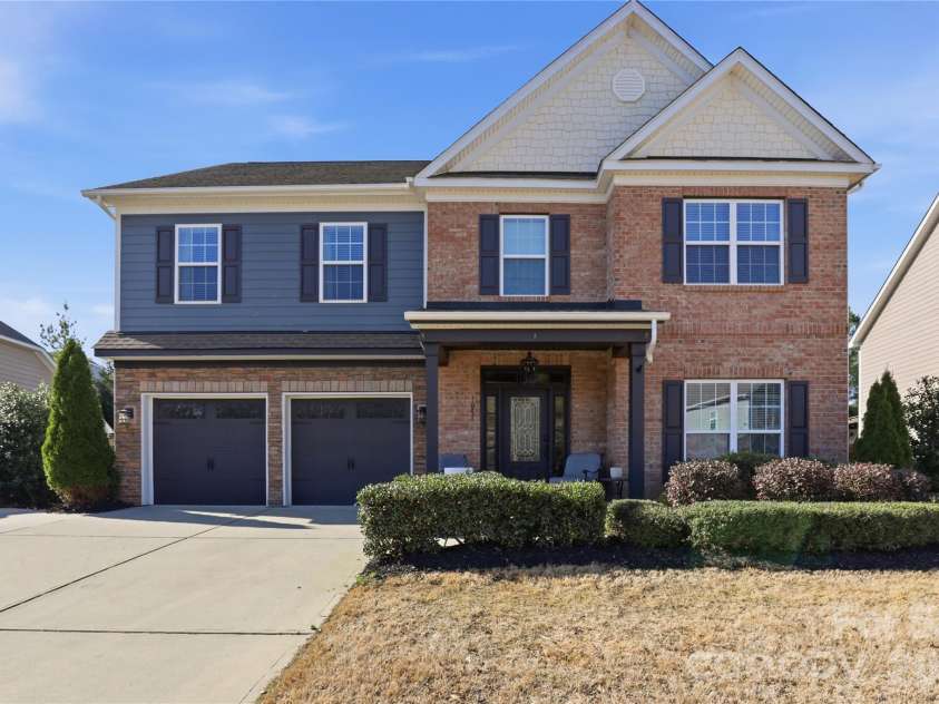 1051 Crawford Drive, Lancaster, SC 29720.  MLS# CAR4359104, YatesRealty ID 17373. 1051 Crawford Drive