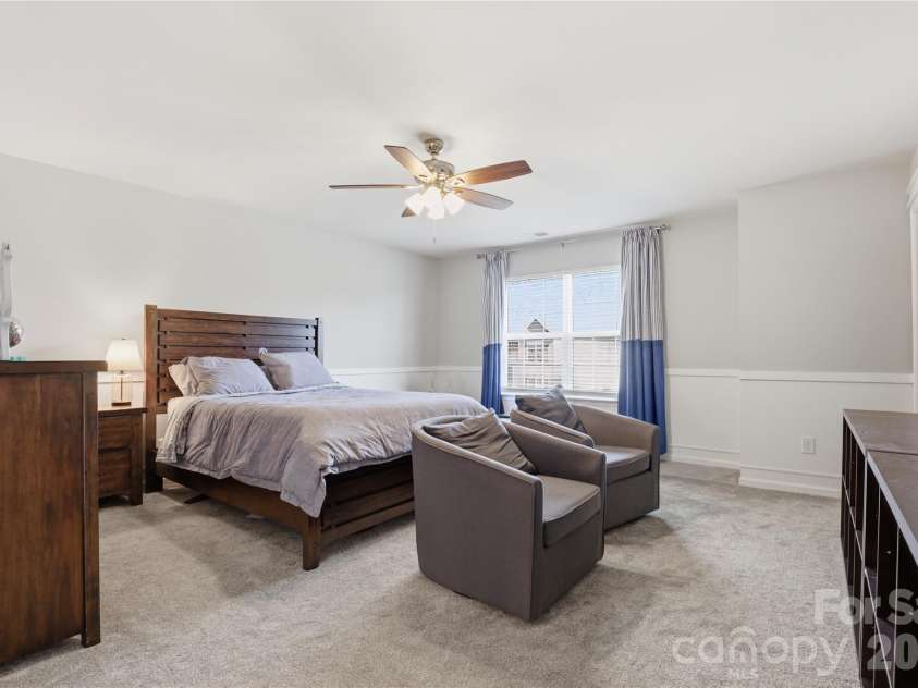 1051 Crawford Drive, Lancaster, SC 29720.  MLS# CAR4359104, YatesRealty ID 17373. 2nd Level En-suite Bedroom
