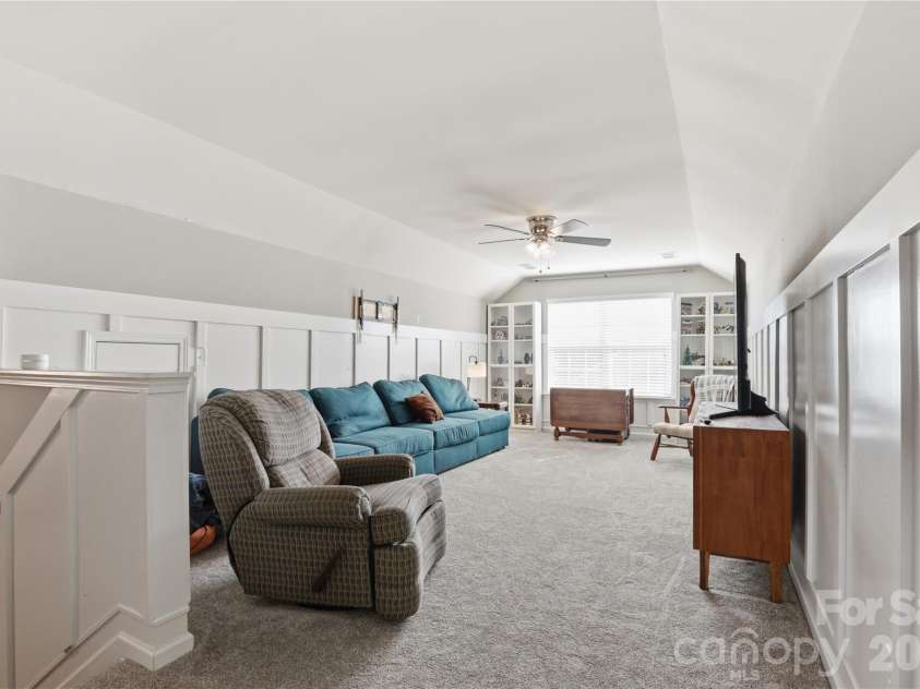 1051 Crawford Drive, Lancaster, SC 29720.  MLS# CAR4359104, YatesRealty ID 17373. Bonus Room / Office on 3rd Level
