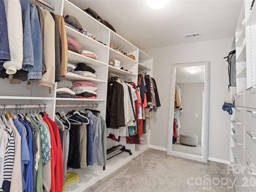 1051 Crawford Drive, Lancaster, SC 29720.  MLS# CAR4359104, YatesRealty ID 17373. Primary Walk-in Closet