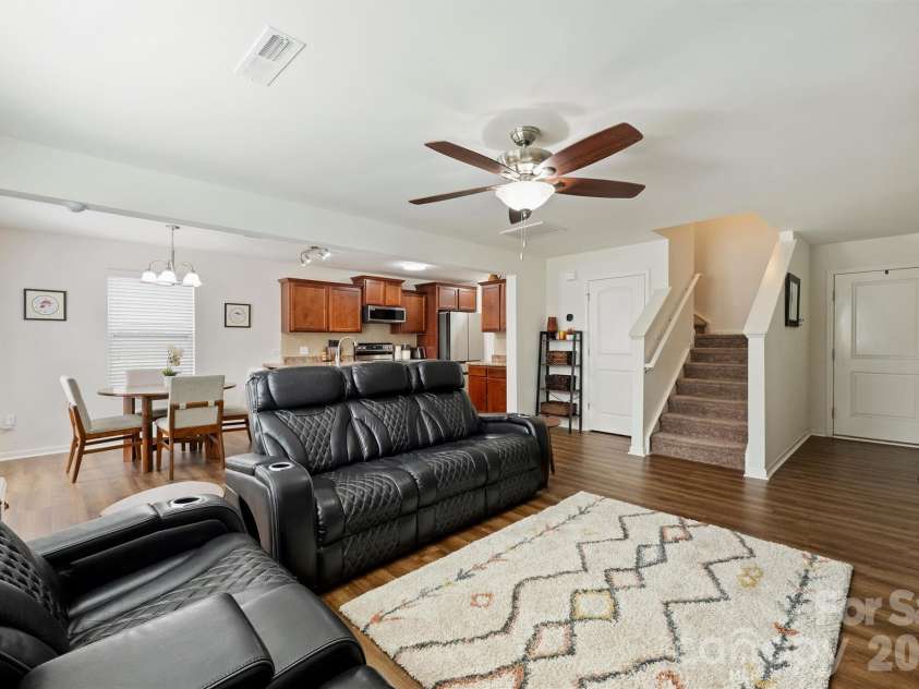 5242 Crystal Lakes Drive, Rock Hill, SC 29732.  MLS# CAR4341407, YatesRealty ID 17375. 