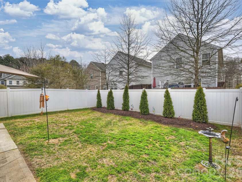 5242 Crystal Lakes Drive, Rock Hill, SC 29732.  MLS# CAR4341407, YatesRealty ID 17375. 