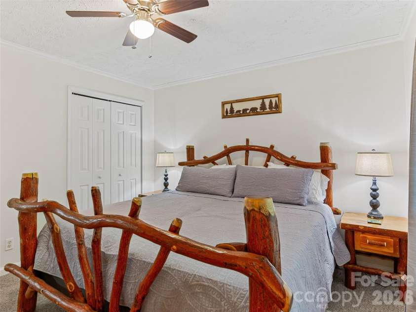 860 Creekside Drive, Maggie Valley, NC 28751.  MLS# CAR4329432, YatesRealty ID 17376. 