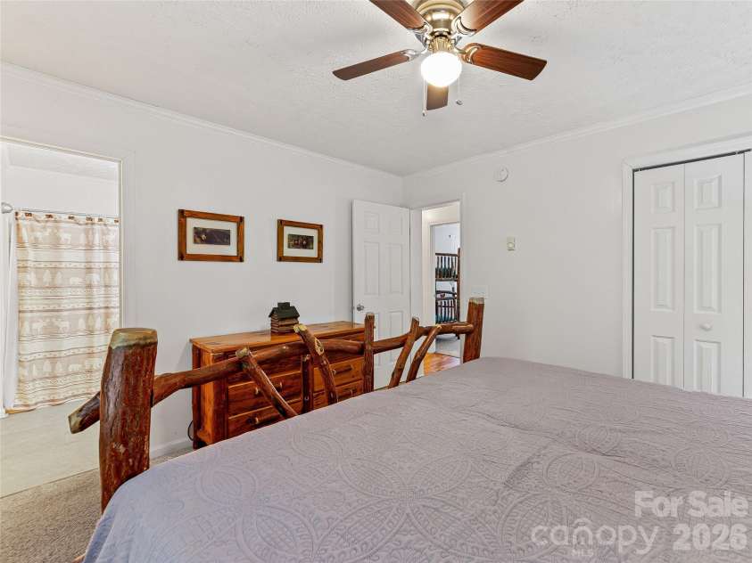 860 Creekside Drive, Maggie Valley, NC 28751.  MLS# CAR4329432, YatesRealty ID 17376. 