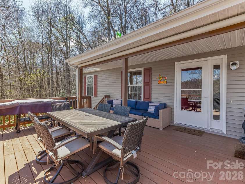 860 Creekside Drive, Maggie Valley, NC 28751.  MLS# CAR4329432, YatesRealty ID 17376. 