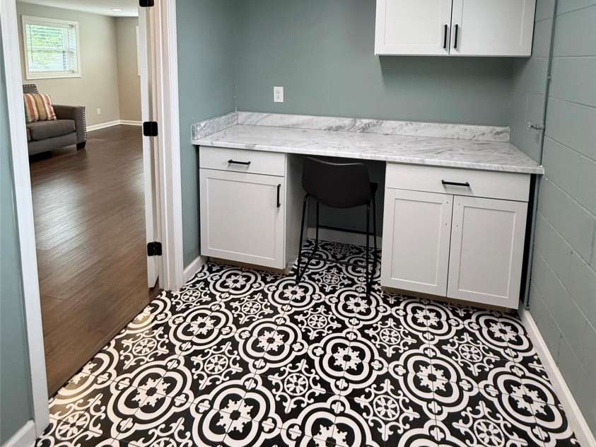 2555 Belshire Drive, Conover, NC 28613.  MLS# CAR4371202, YatesRealty ID 17377. 