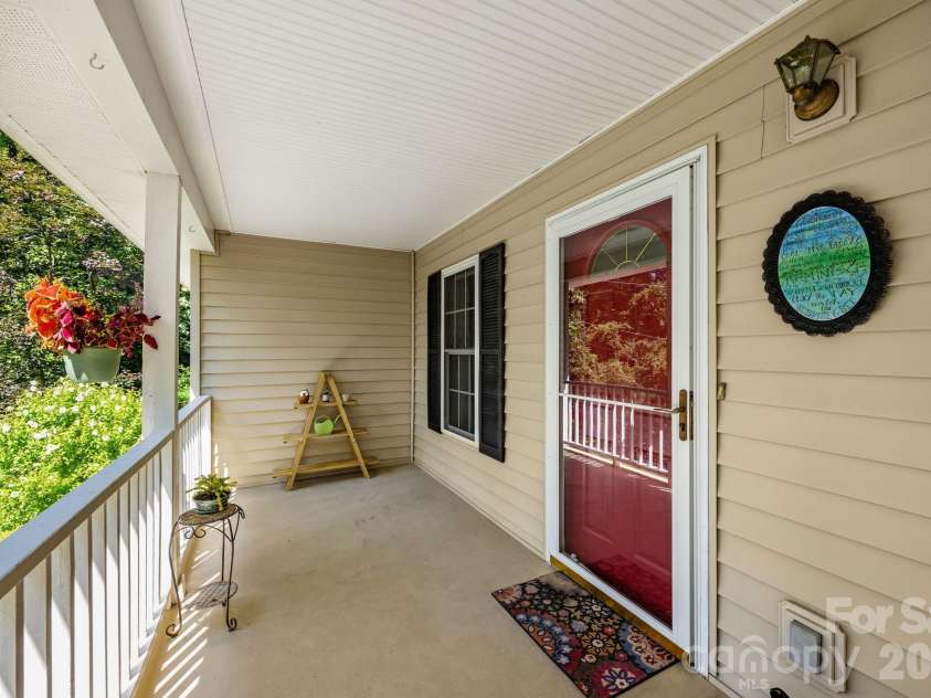 73 Waters Road, Asheville, NC 28805.  MLS# CAR4364687, YatesRealty ID 17378. 
