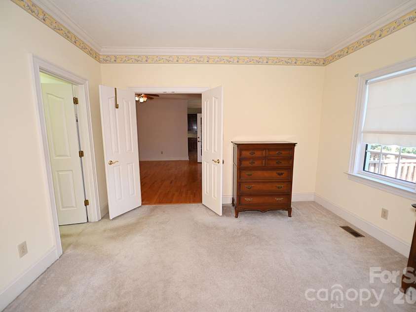 640 40th Avenue Lane, Hickory, NC 28601.  MLS# CAR4353443, YatesRealty ID 17379. Primary Bedroom