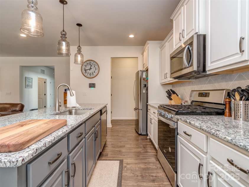 5220 Admirals Landing, Lancaster, SC 29720.  MLS# CAR4317733, YatesRealty ID 1738. 