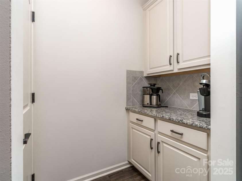 5220 Admirals Landing, Lancaster, SC 29720.  MLS# CAR4317733, YatesRealty ID 1738. 