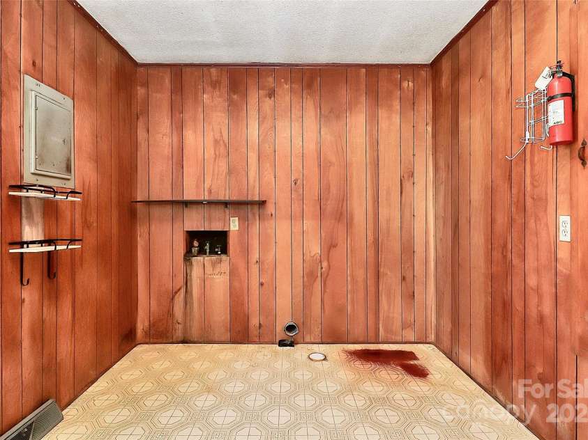 6217 Stack Road, Monroe, NC 28112.  MLS# CAR4315076, YatesRealty ID 1738. 