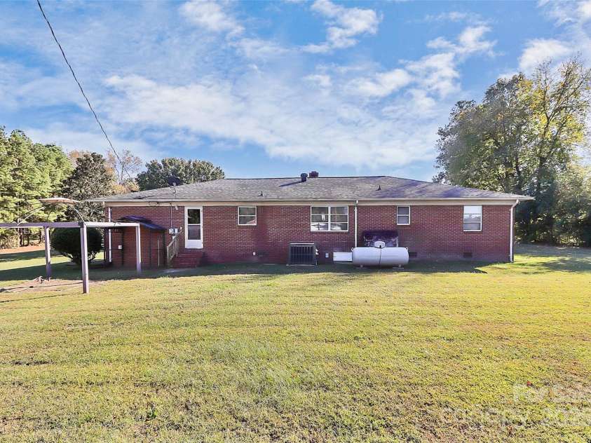 6217 Stack Road, Monroe, NC 28112.  MLS# CAR4315076, YatesRealty ID 1738. 