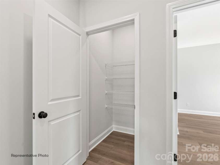 119 Cherry Springs Lane, Asheville, NC 28804.  MLS# CAR4347436, YatesRealty ID 17380. 