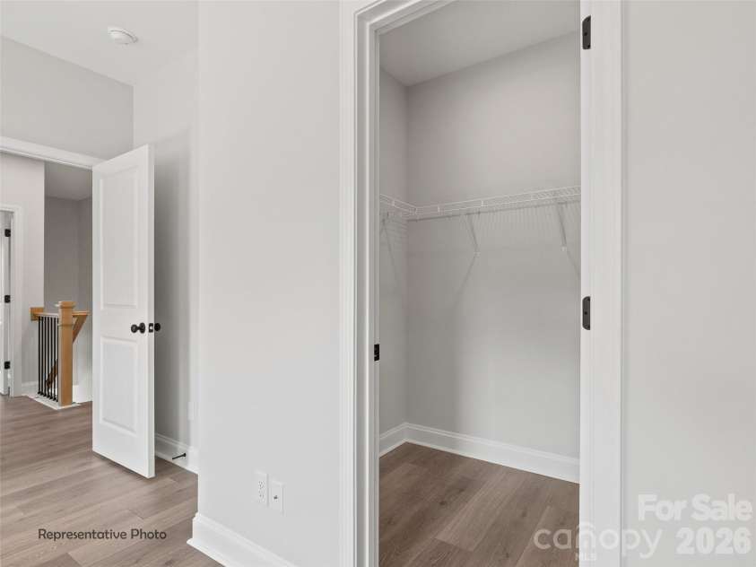 119 Cherry Springs Lane, Asheville, NC 28804.  MLS# CAR4347436, YatesRealty ID 17380. 