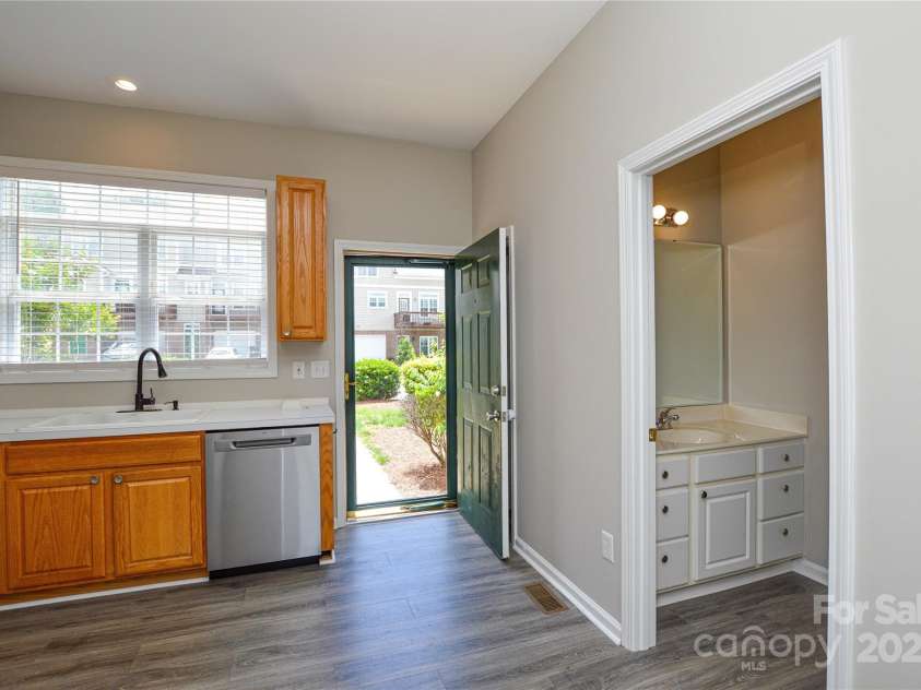 105 Woodsong Lane, Mooresville, NC 28117.  MLS# CAR4257956, YatesRealty ID 17381. 