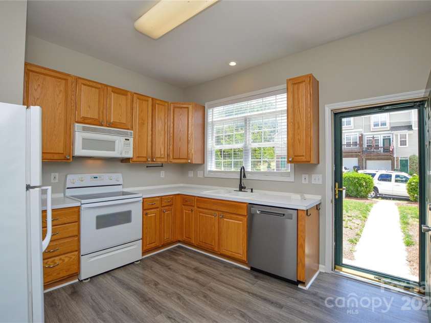 105 Woodsong Lane, Mooresville, NC 28117.  MLS# CAR4257956, YatesRealty ID 17381. 