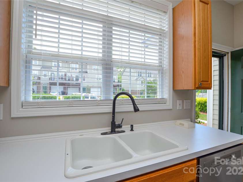 105 Woodsong Lane, Mooresville, NC 28117.  MLS# CAR4257956, YatesRealty ID 17381. 
