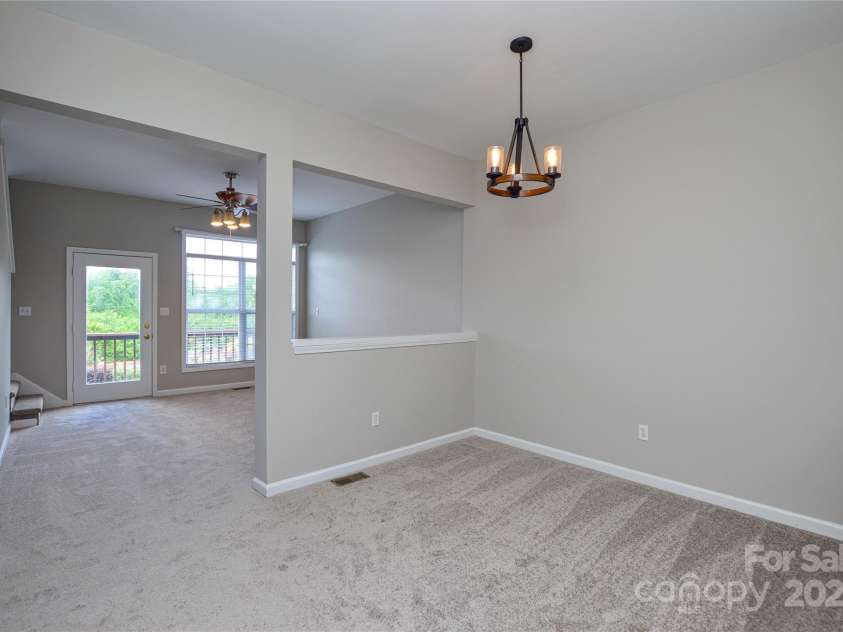 105 Woodsong Lane, Mooresville, NC 28117.  MLS# CAR4257956, YatesRealty ID 17381. 
