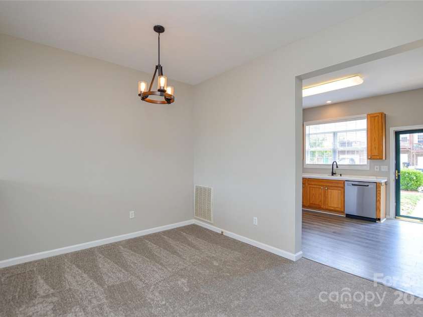 105 Woodsong Lane, Mooresville, NC 28117.  MLS# CAR4257956, YatesRealty ID 17381. 
