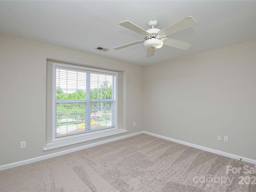 105 Woodsong Lane, Mooresville, NC 28117.  MLS# CAR4257956, YatesRealty ID 17381. 