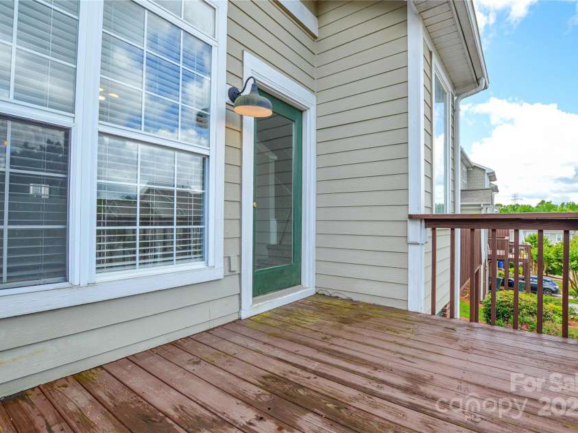 105 Woodsong Lane, Mooresville, NC 28117.  MLS# CAR4257956, YatesRealty ID 17381. 