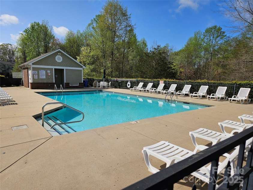 105 Woodsong Lane, Mooresville, NC 28117.  MLS# CAR4257956, YatesRealty ID 17381. 