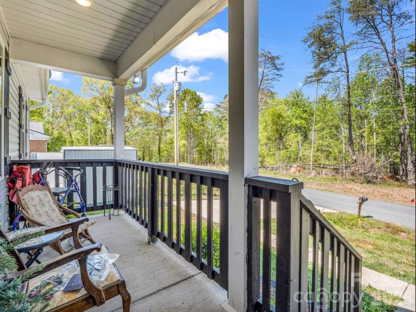 198 Parkland Drive, Forest City, NC 28043.  MLS# CAR4367380, YatesRealty ID 17381. 
