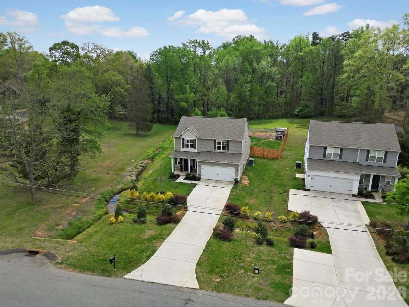 12120 Plover Drive, Charlotte, NC 28269.  MLS# CAR4366477, YatesRealty ID 17383. 