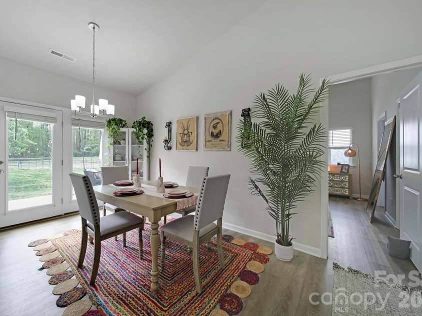 12120 Plover Drive, Charlotte, NC 28269.  MLS# CAR4366477, YatesRealty ID 17383. 