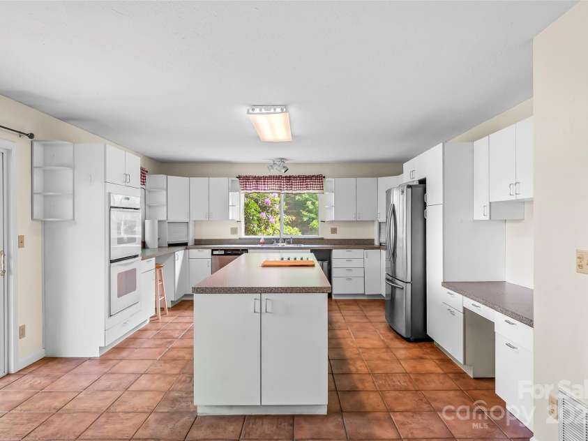 51 Chastain Hill Road, Mills River, NC 28759.  MLS# CAR4252260, YatesRealty ID 17383. 