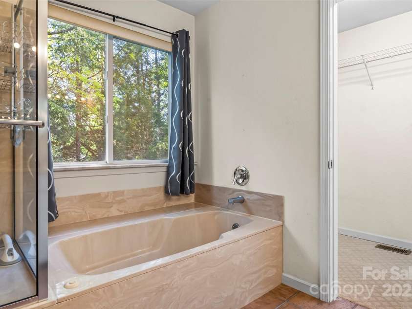 51 Chastain Hill Road, Mills River, NC 28759.  MLS# CAR4252260, YatesRealty ID 17383. 