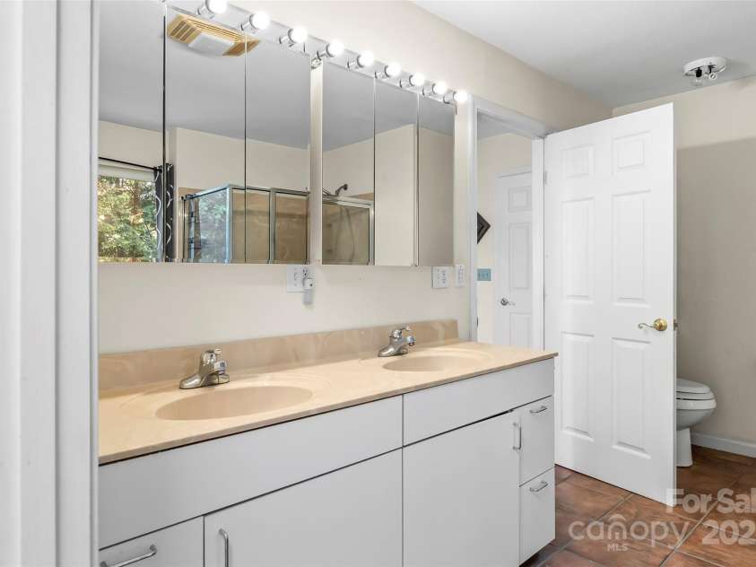 51 Chastain Hill Road, Mills River, NC 28759.  MLS# CAR4252260, YatesRealty ID 17383. 