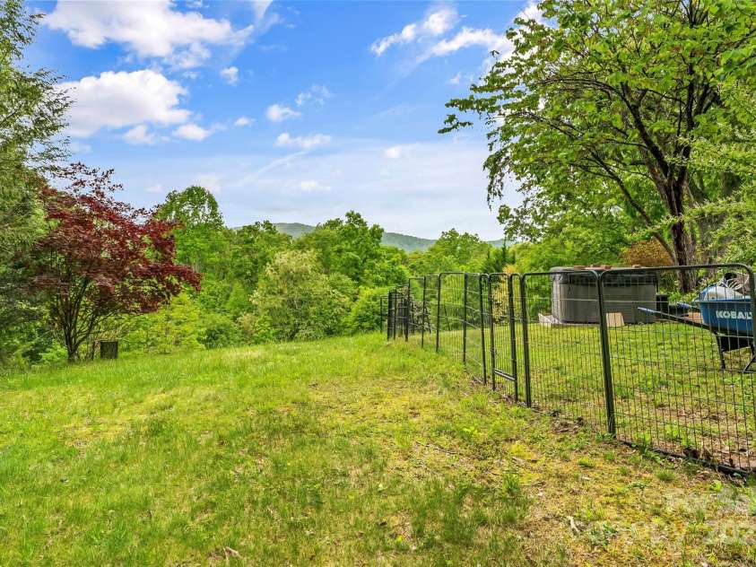 51 Chastain Hill Road, Mills River, NC 28759.  MLS# CAR4252260, YatesRealty ID 17383. 