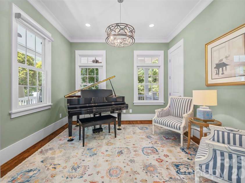 3013 Mountainbrook Road, Charlotte, NC 28210.  MLS# CAR4373911, YatesRealty ID 17384. 