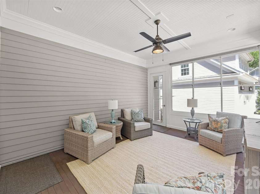 3013 Mountainbrook Road, Charlotte, NC 28210.  MLS# CAR4373911, YatesRealty ID 17384. 