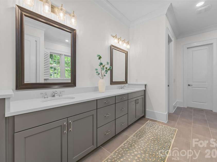 3013 Mountainbrook Road, Charlotte, NC 28210.  MLS# CAR4373911, YatesRealty ID 17384. 